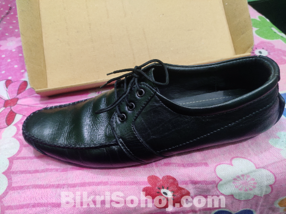 Formal shoe, size 42